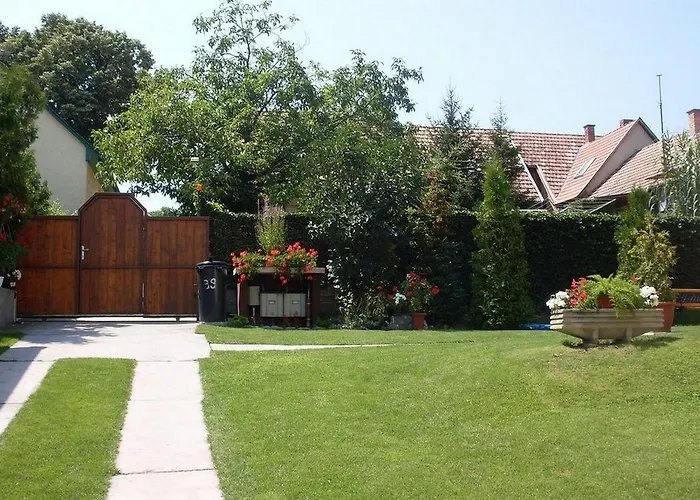 Lala Balatonboglár