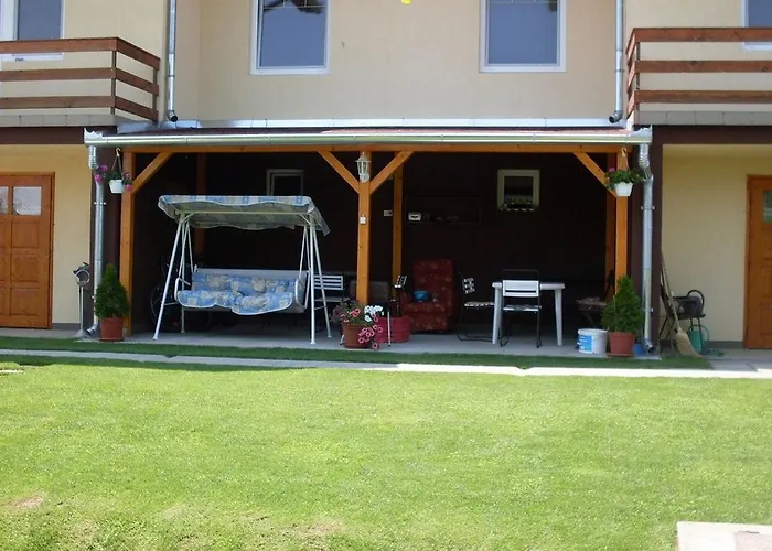 Lala * Balatonboglár